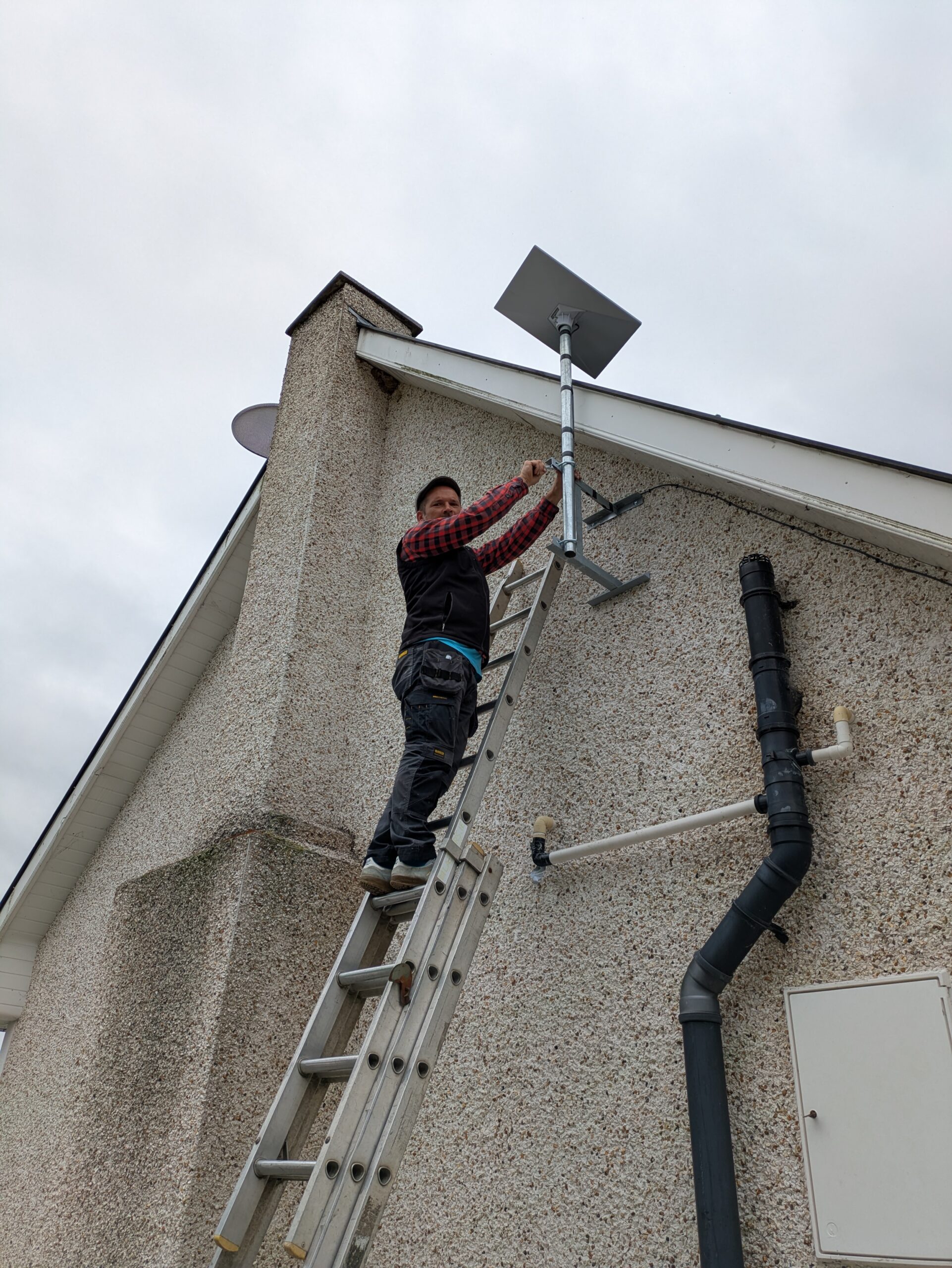 PXL_20250424_165349996.MP